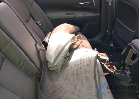 2018 Nissan Altima 2.5 Sl z USA, uszkodzony, nr VIN 1N4AL3AP0JC201783